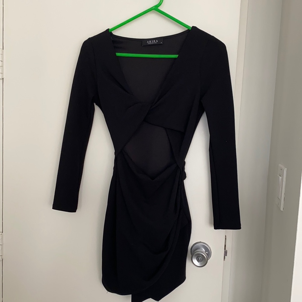 Long sleeve cut put bodycon dress